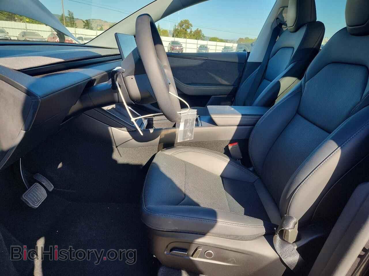 2026 TESLA MODEL Y - VIN: 7SAYGDEE2TF343976 - Photo 7