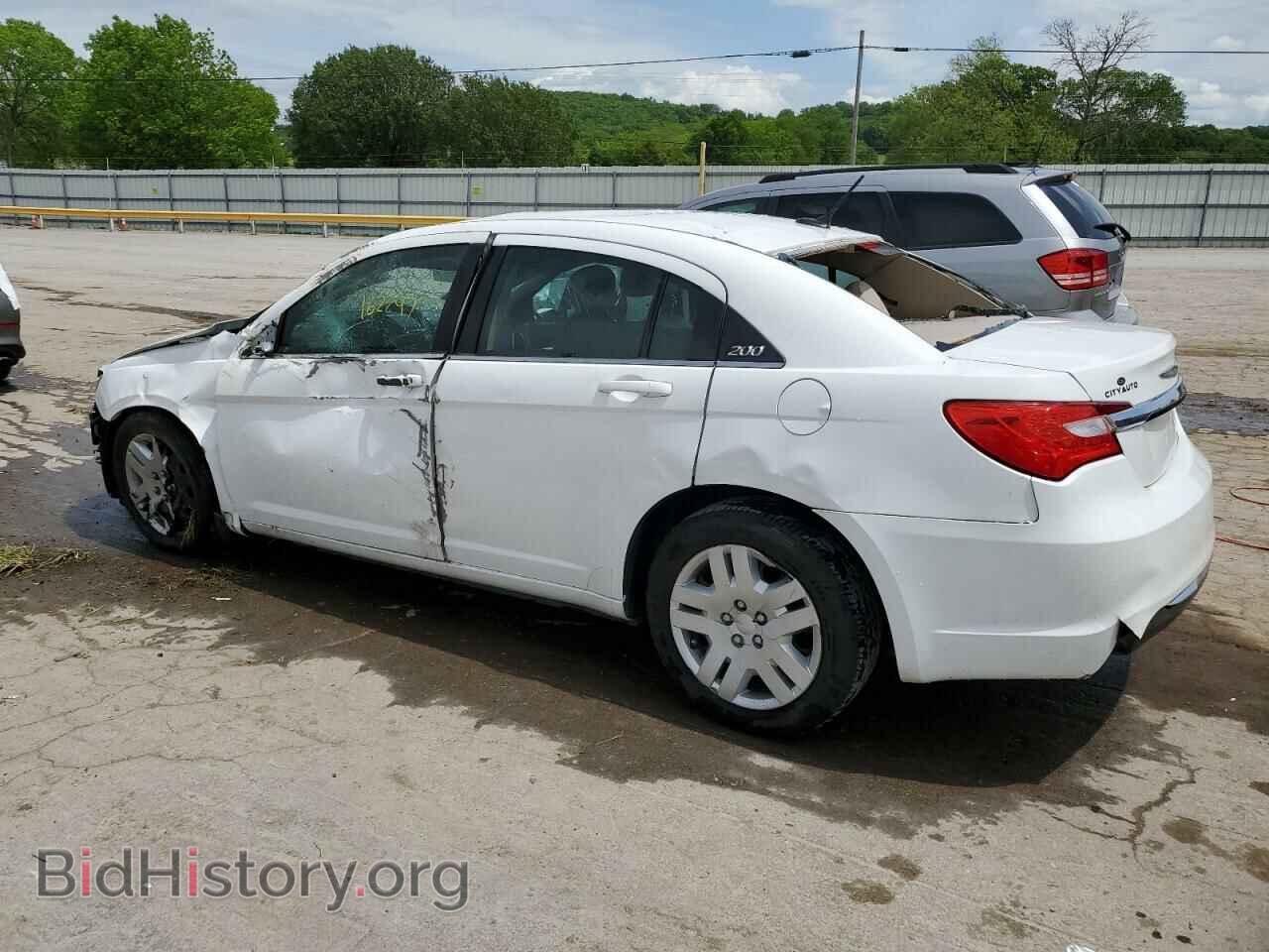 2012 CHRYSLER 200 - VIN: 1C3CCBAB2CN145598 - Фото 2