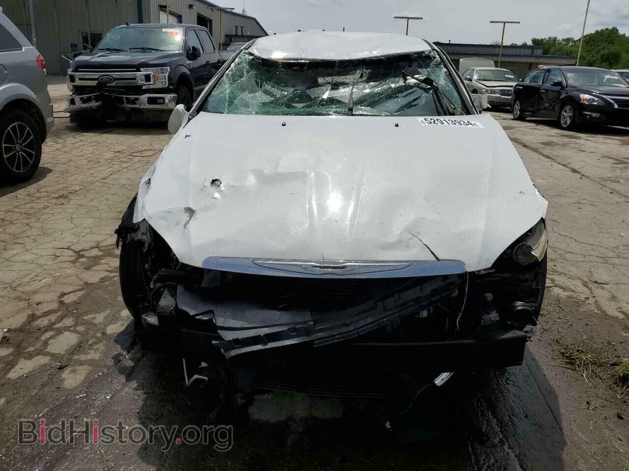 2012 CHRYSLER 200 - VIN: 1C3CCBAB2CN145598 - Фото 5
