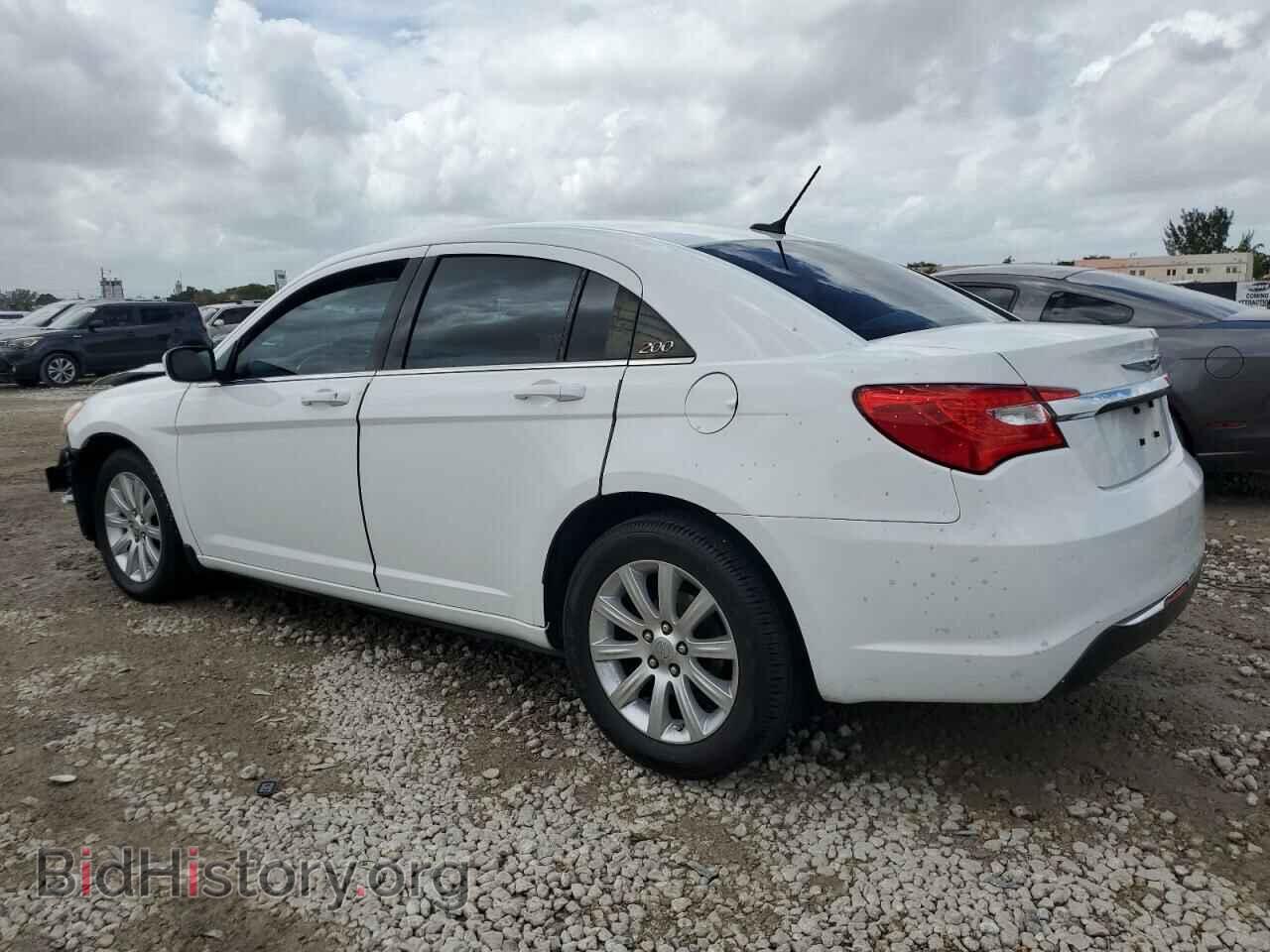 2012 CHRYSLER 200 - VIN: 1C3CCBBB8CN303117 - Фото 2