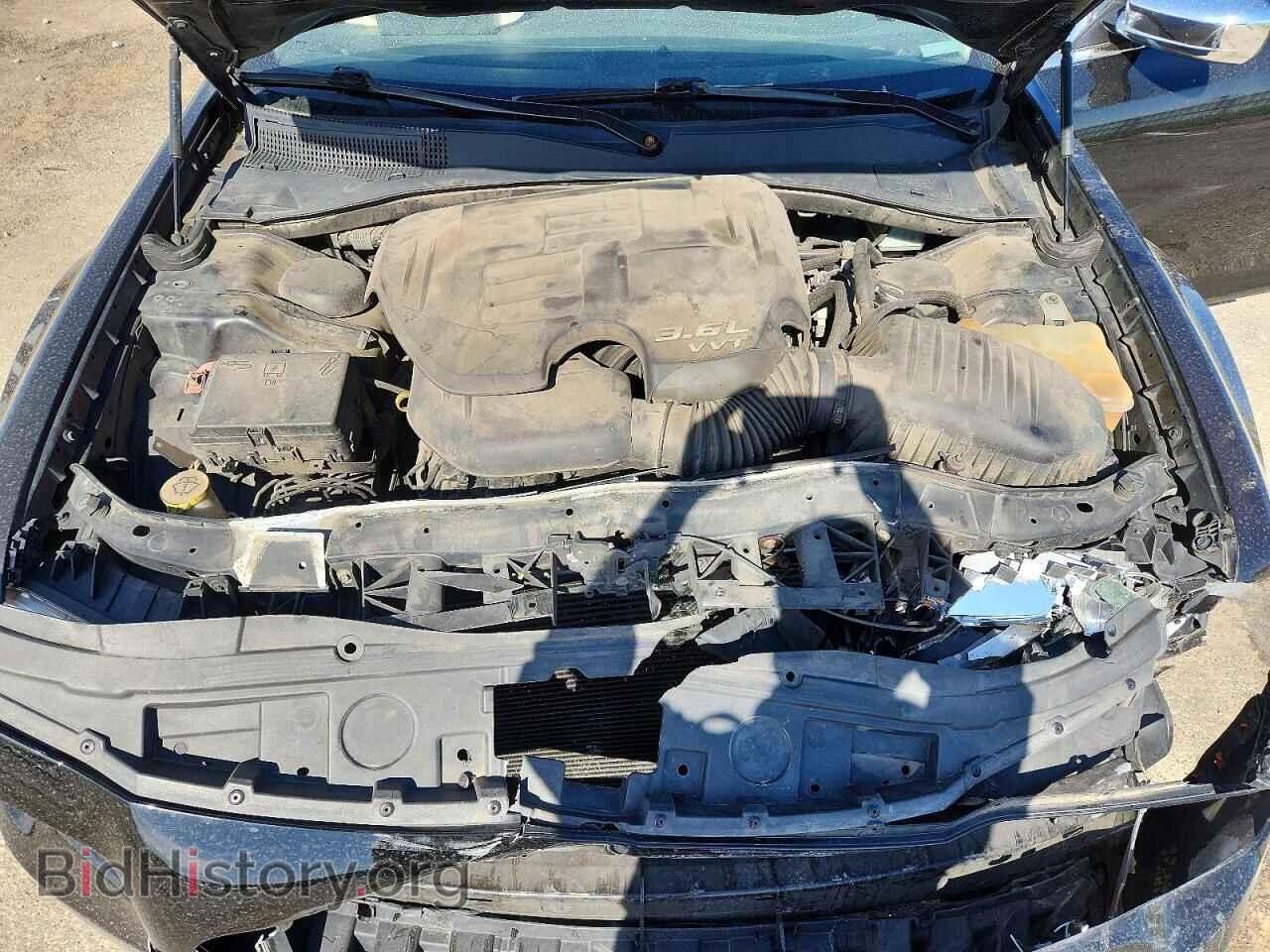 2019 CHRYSLER 300 - VIN: 2C3CCAEG0KH589828 - Фото 11