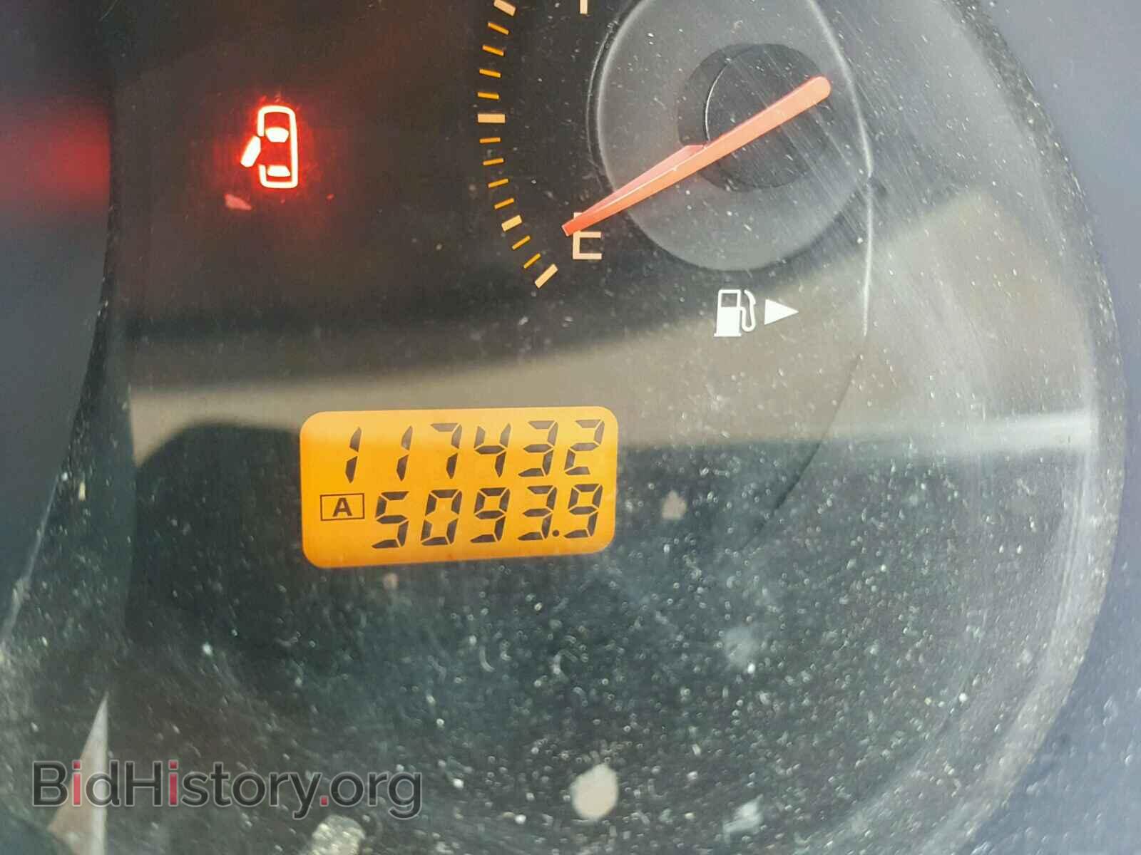 2007 NISSAN VERSA - VIN: 3N1BC13E57L413402 - Фото 8