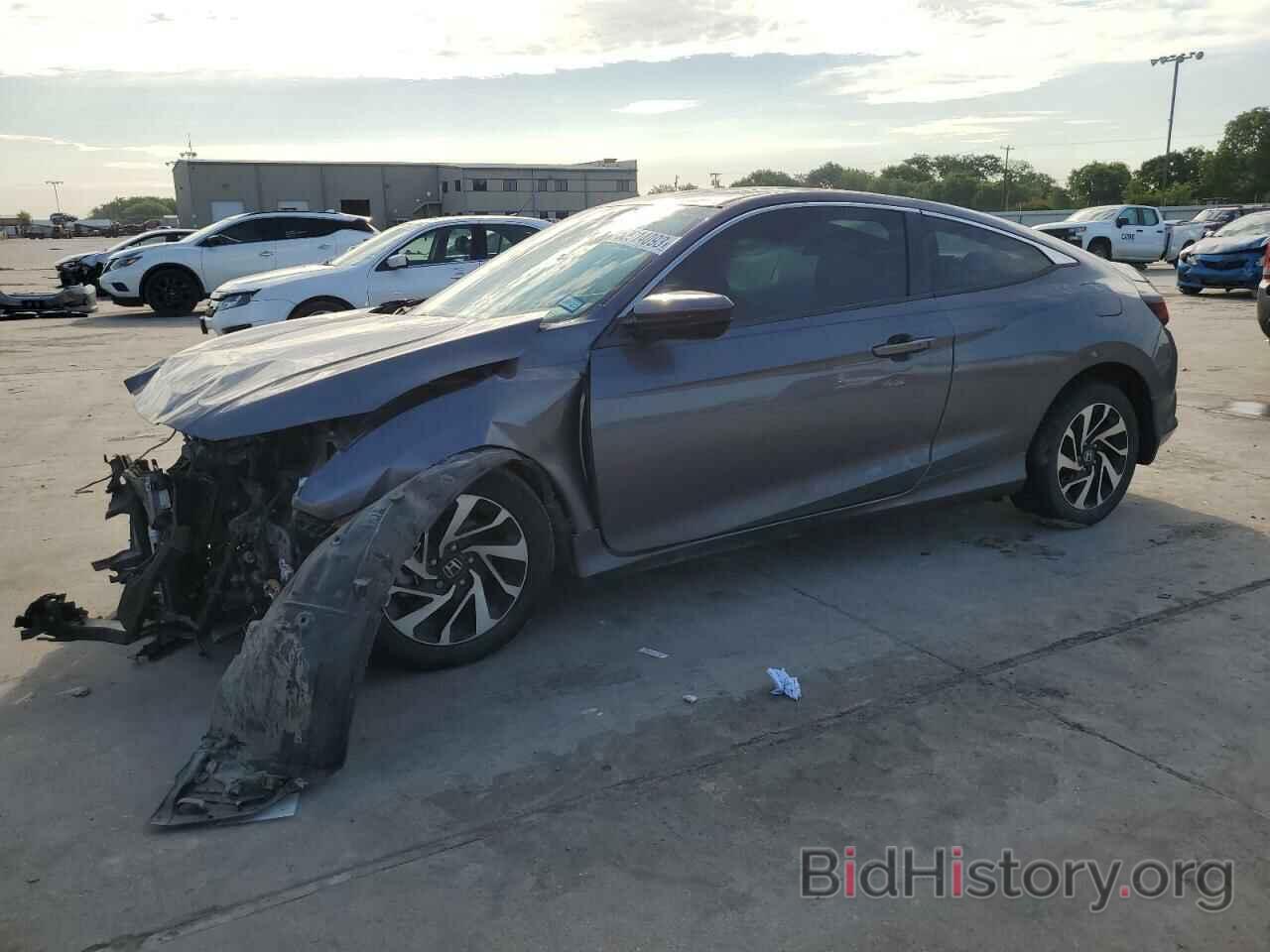 Photo 2HGFC4B03JH307828 - HONDA CIVIC 2018