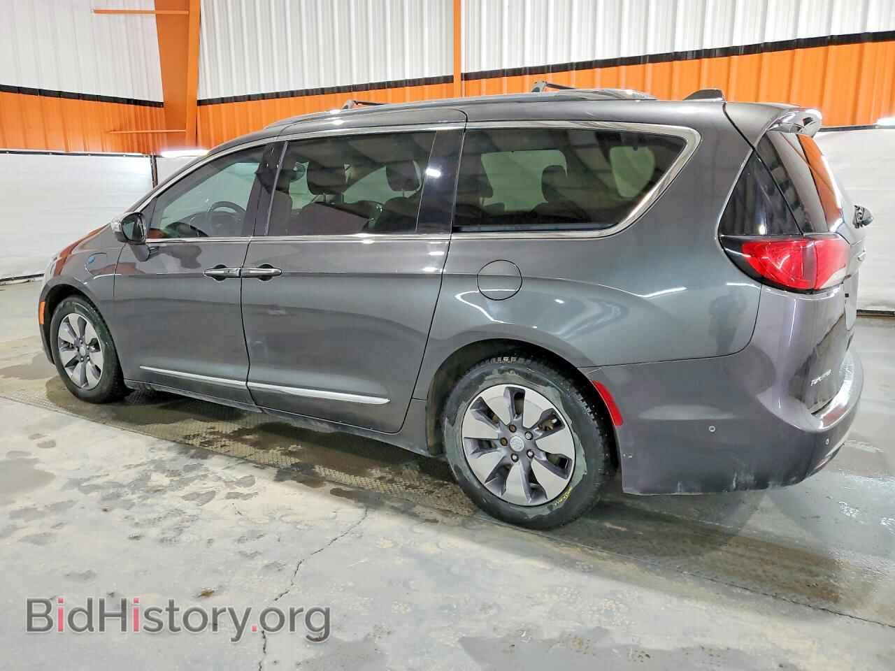 2018 CHRYSLER PACIFICA - VIN: 2C4RC1N76JR331327 - Фото 2
