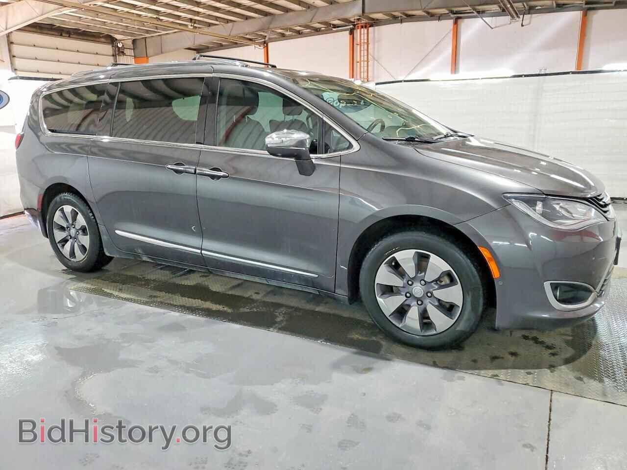 2018 CHRYSLER PACIFICA - VIN: 2C4RC1N76JR331327 - Фото 4