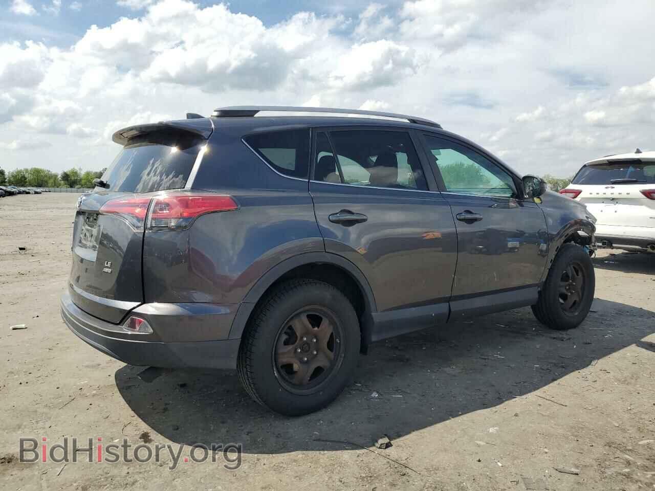 2018 TOYOTA RAV4 - VIN: 2T3BFREV1JW757258 - Фото 3