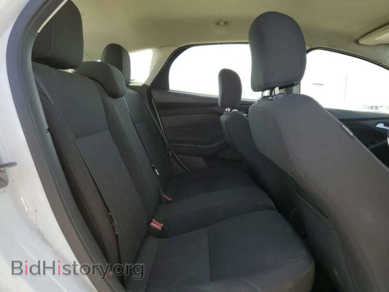 2017 Ford FOCUS (VIN 1FADP3K2XHL224020) — фото 10 из 13