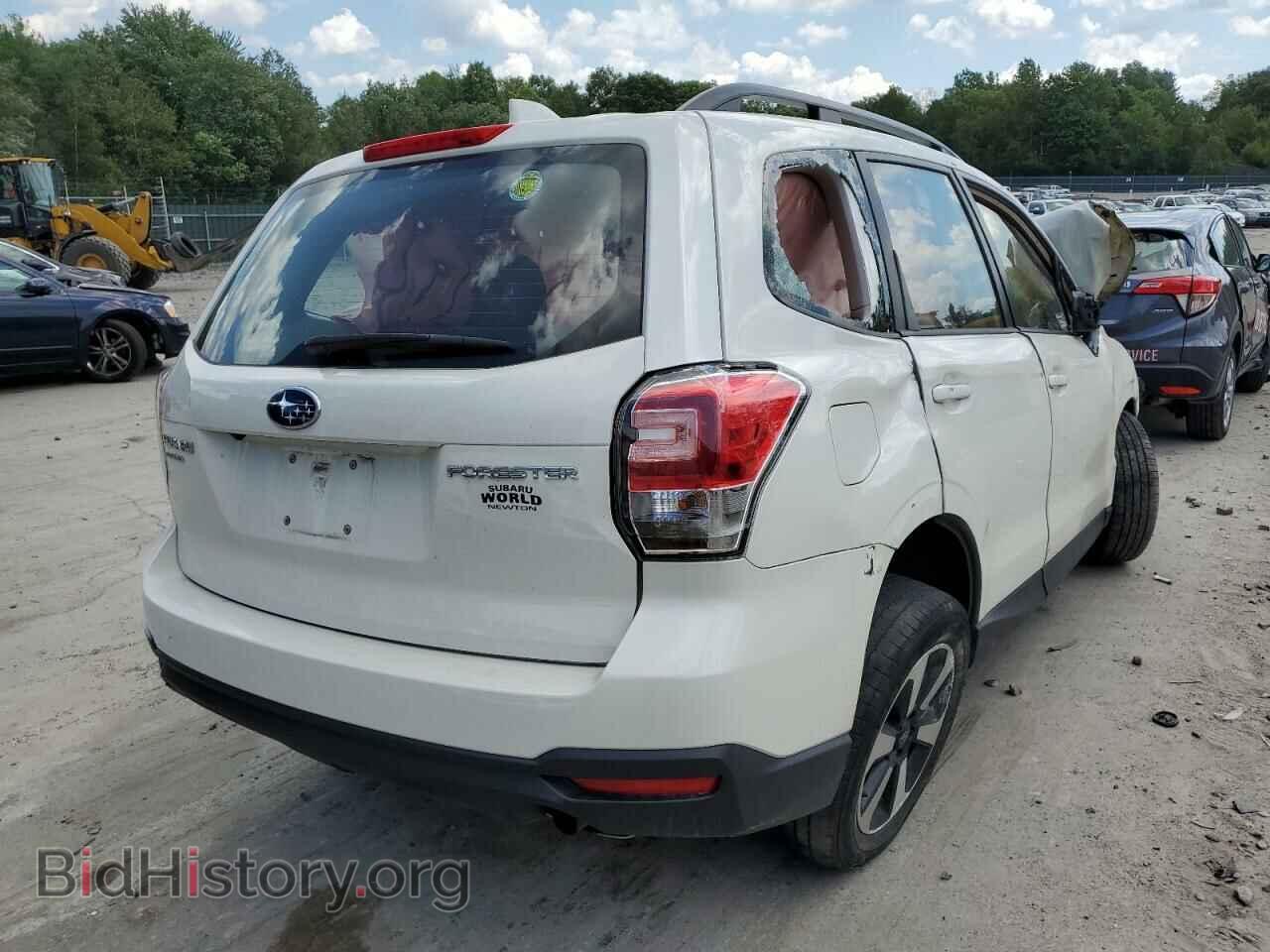 2018 SUBARU FORESTER - VIN: JF2SJABC2JH483885 - Фото 4