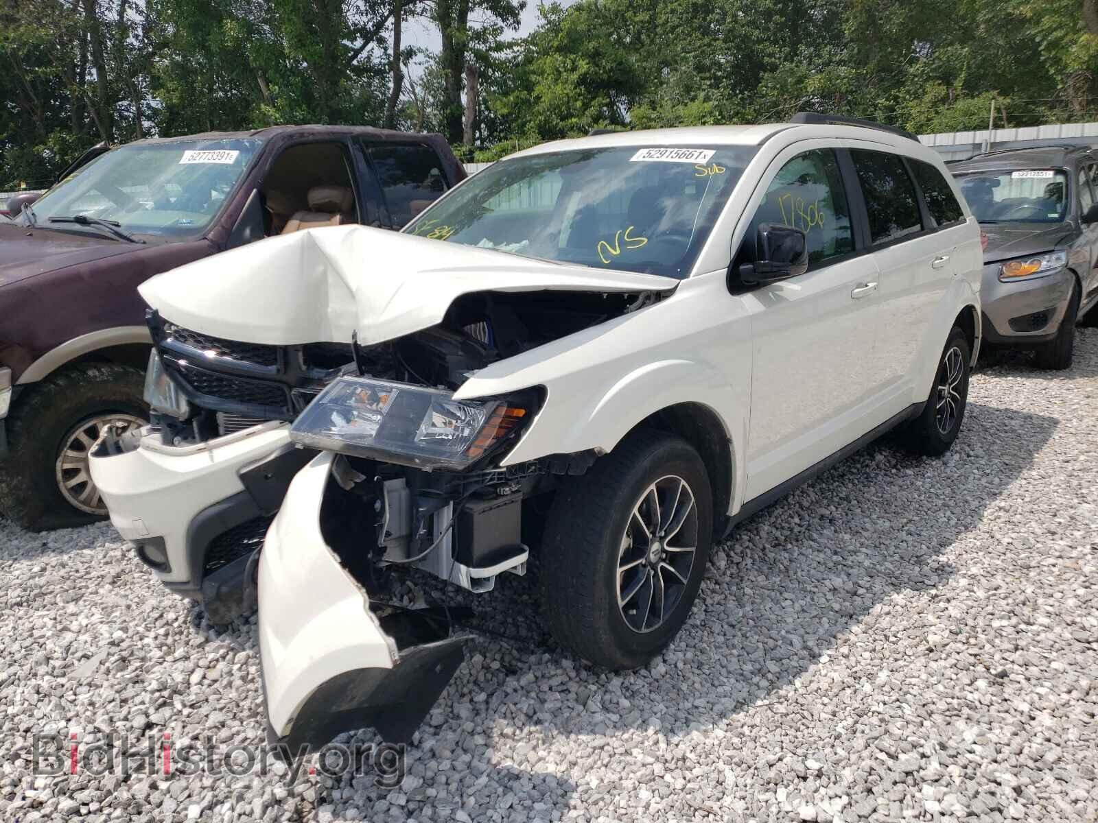 2019 DODGE JOURNEY - VIN: 3C4PDCBB8KT719361 - Фото 2