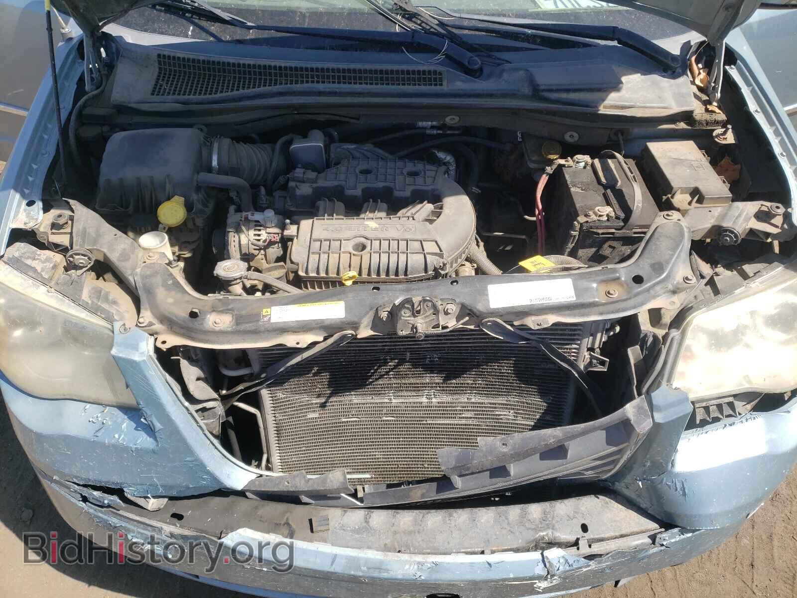 2008 CHRYSLER MINIVAN - VIN: 2A8HR64X78R845103 - Фото 7