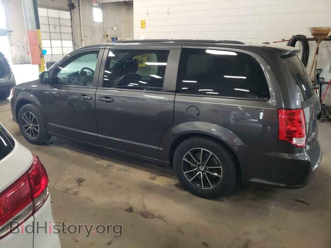 2018 DODGE CARAVAN - VIN: 2C4RDGEG0JR298907 - Фото 2