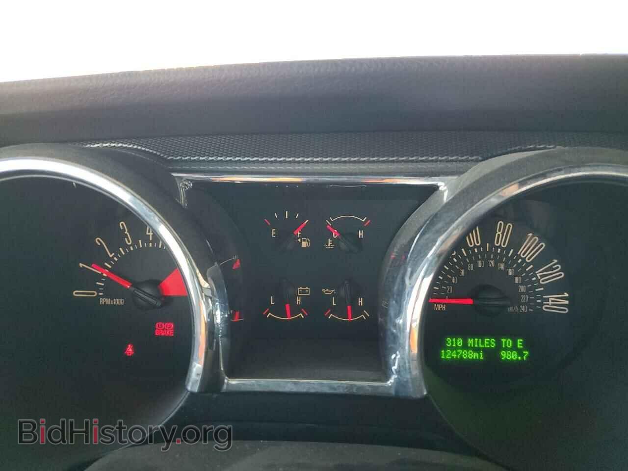 2008 FORD MUSTANG - VIN: 1ZVHT82H185168088 - Фото 9