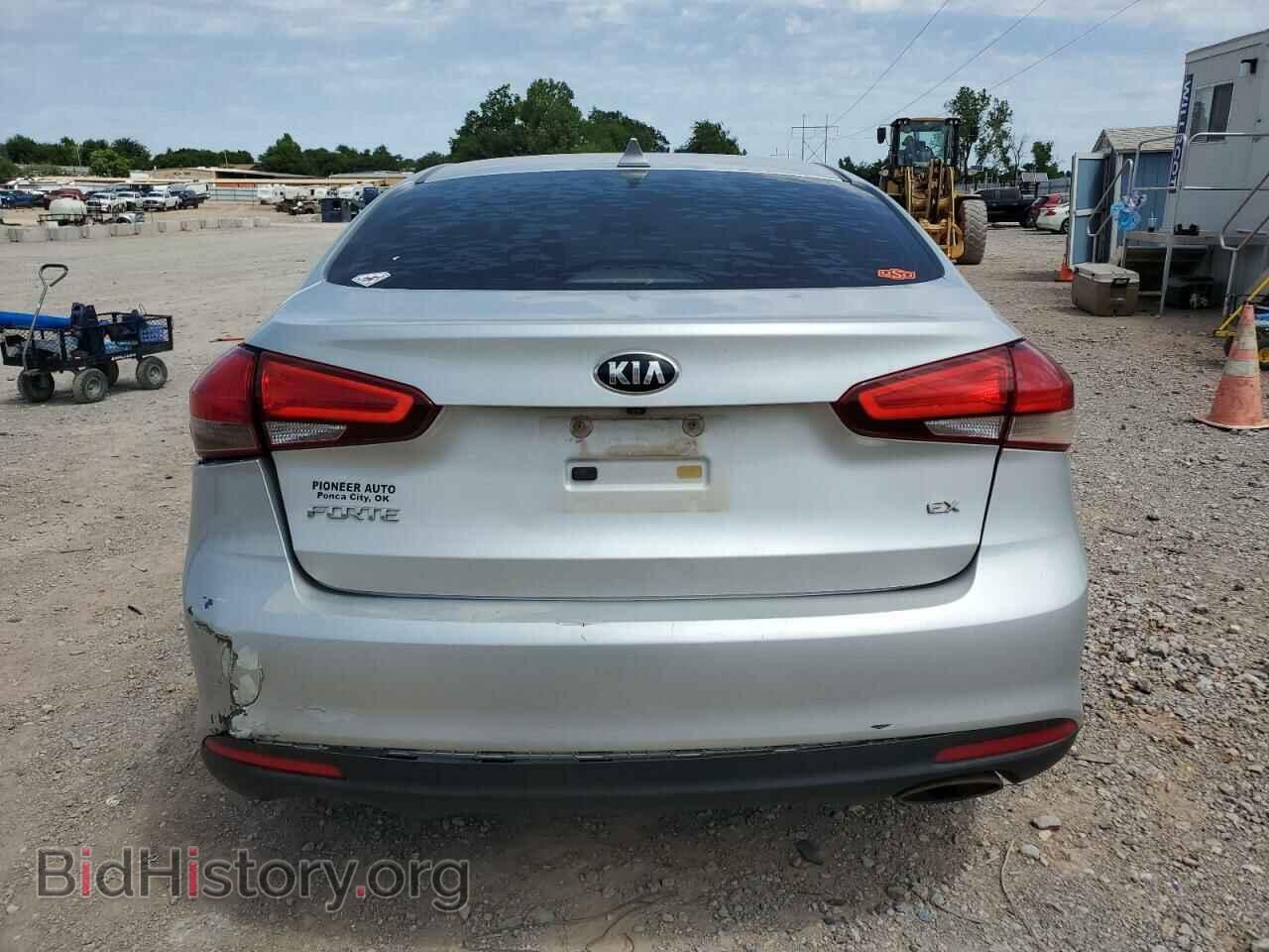 2017 KIA FORTE - VIN: 3KPFL4A82HE088727 - Фото 6