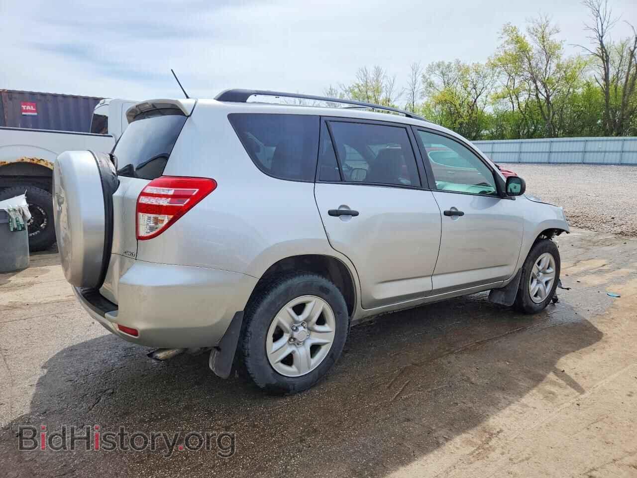 2011 TOYOTA RAV4 - VIN: 2T3BF4DV0BW172709 - Фото 3