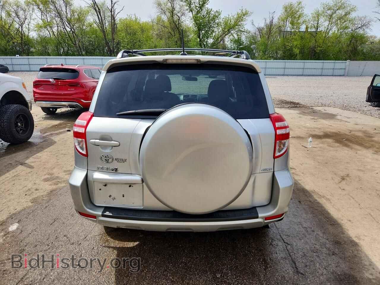 2011 TOYOTA RAV4 - VIN: 2T3BF4DV0BW172709 - Фото 6