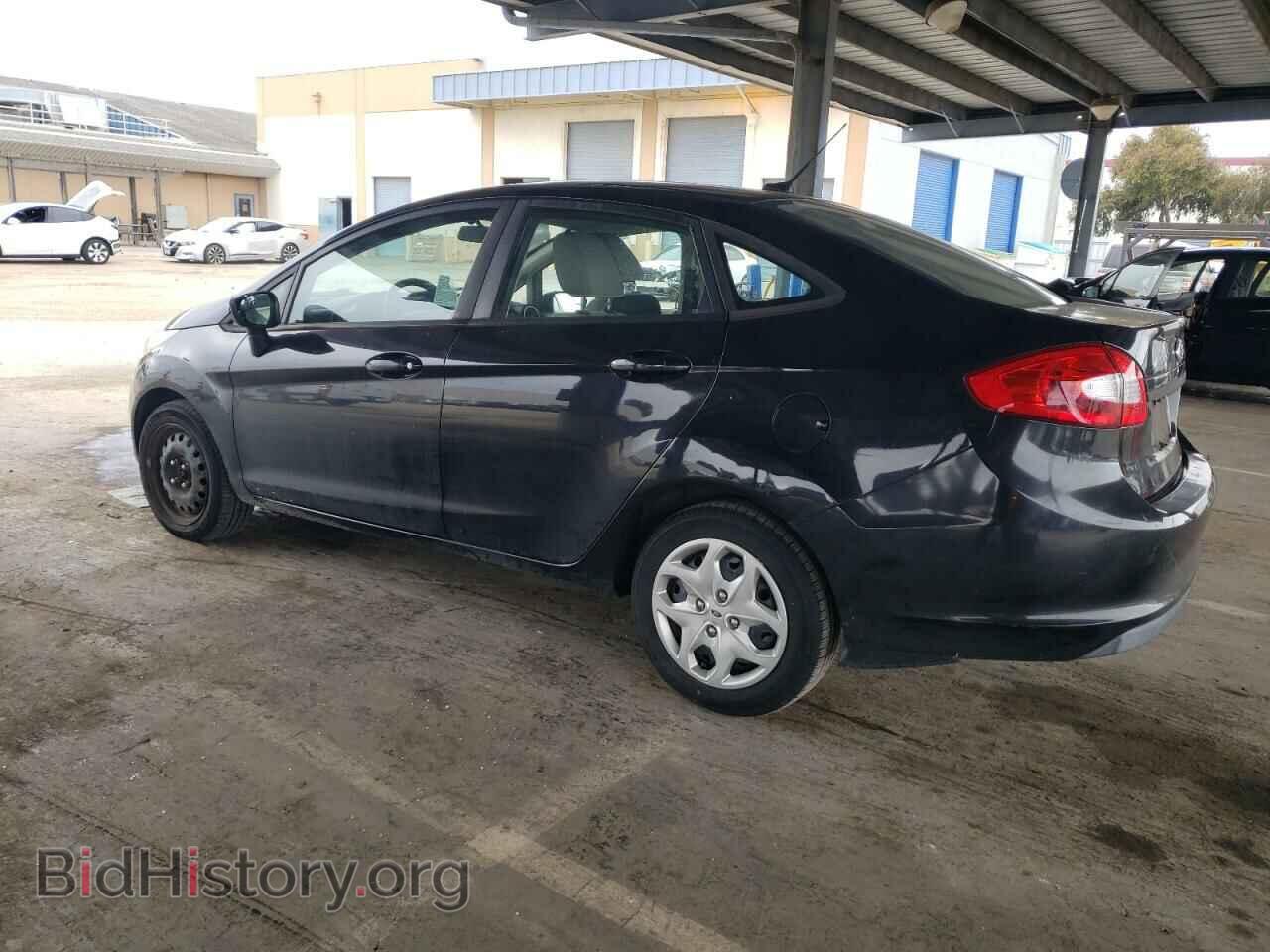 2011 FORD FIESTA - VIN: 3FADP4AJ4BM167933 - Фото 2