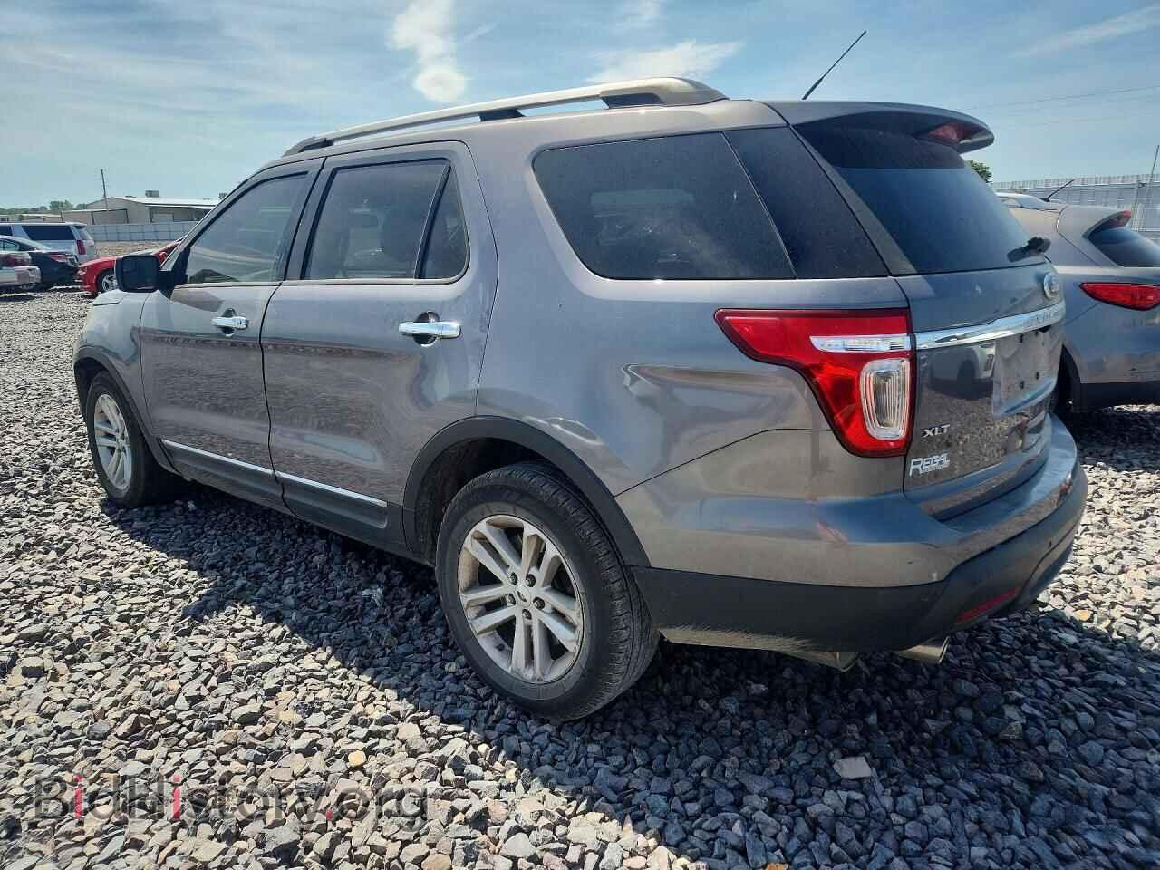 2013 FORD EXPLORER - VIN: 1FM5K7D81DGC18921 - Photo 2