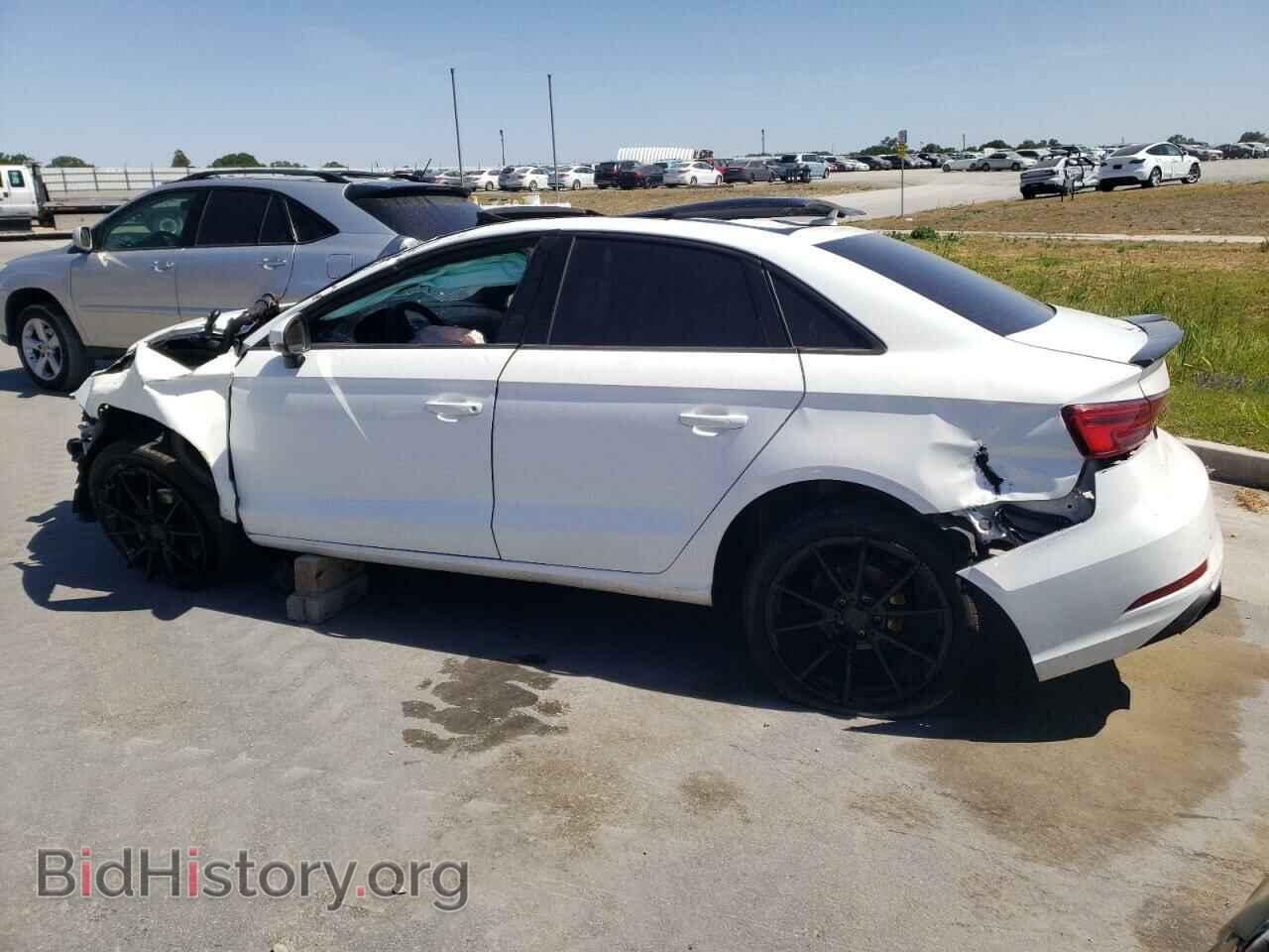 2017 AUDI A3 - VIN: WAUB8GFF8H1031389 - Фото 2