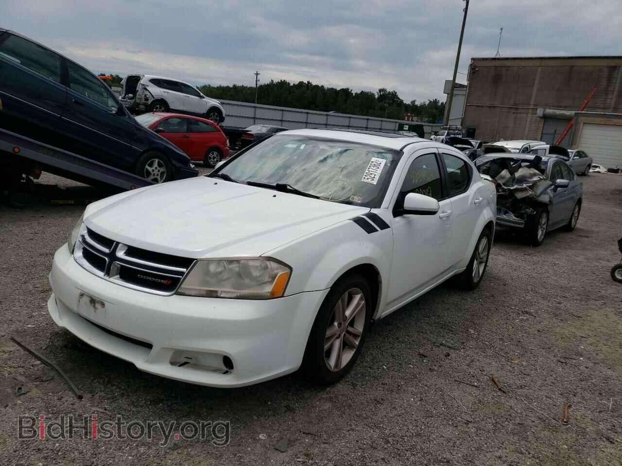 2011 DODGE AVENGER - VIN: 1B3BD1FG5BN548980 - Фото 2