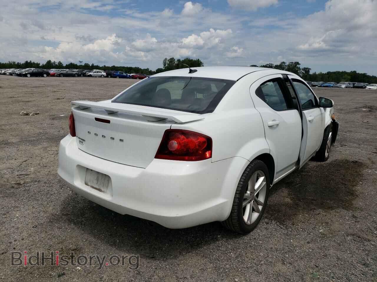 2011 DODGE AVENGER - VIN: 1B3BD1FG5BN548980 - Фото 4