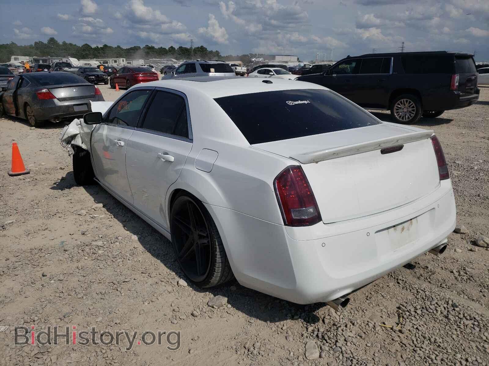 2014 CHRYSLER 300 - VIN: 2C3CCAGT1EH181529 - Фото 3