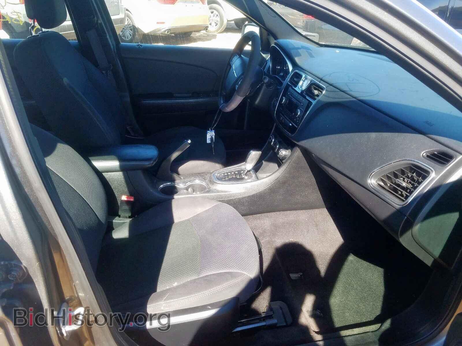 2012 CHRYSLER 200 - VIN: 1C3CCBAB8CN201947 - Фото 5