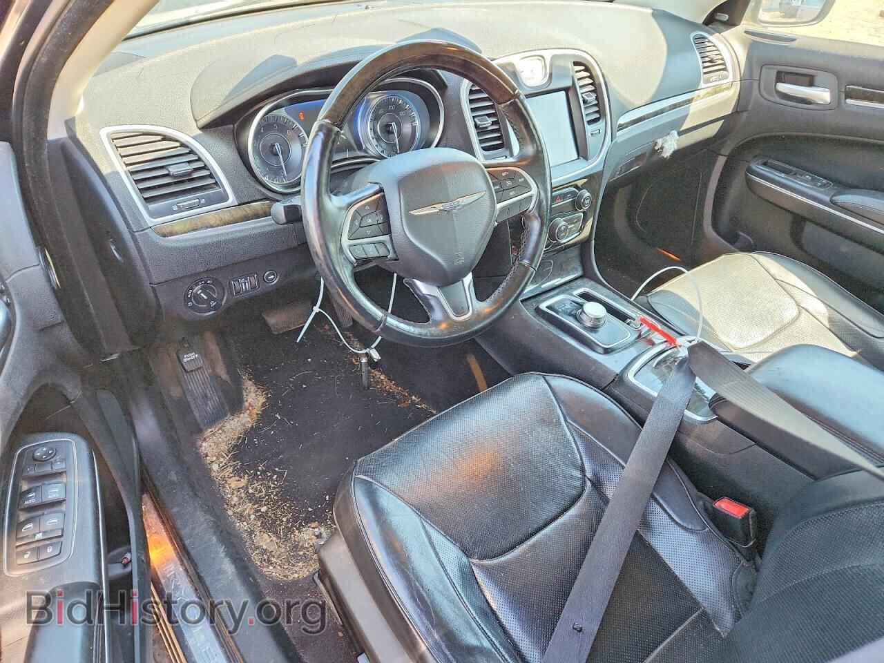 2016 CHRYSLER 300 - VIN: 2C3CCAKG1GH296046 - Фото 8