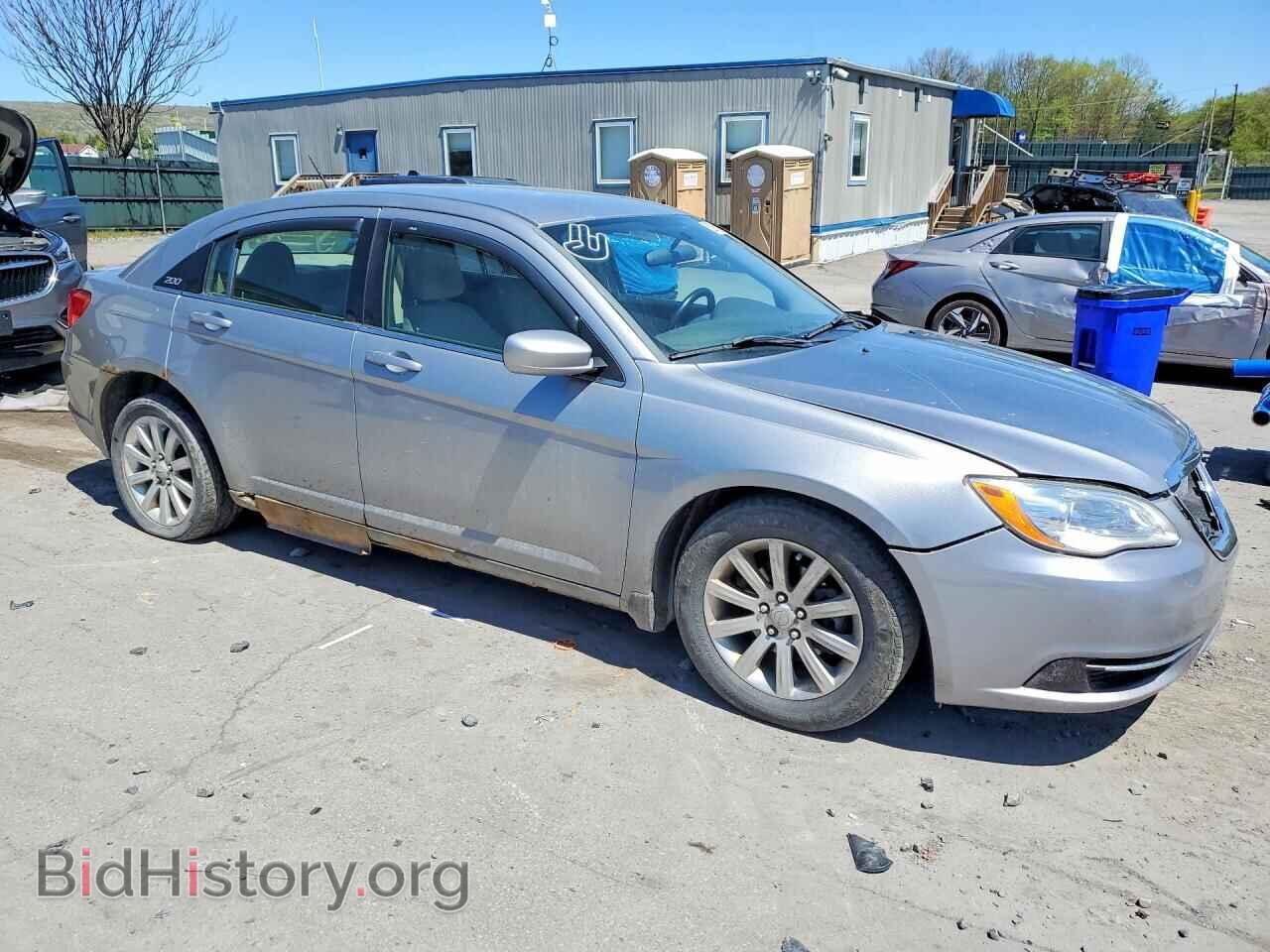 2013 CHRYSLER 200 - VIN: 1C3CCBBG6DN556305 - Фото 4