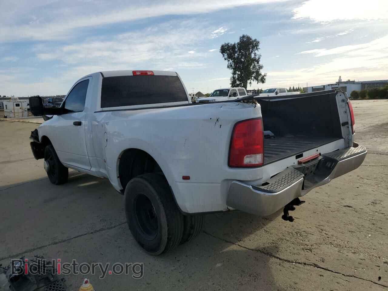 2018 RAM All Models - VIN: 3C63RPAL0JG172263 - Photo 2