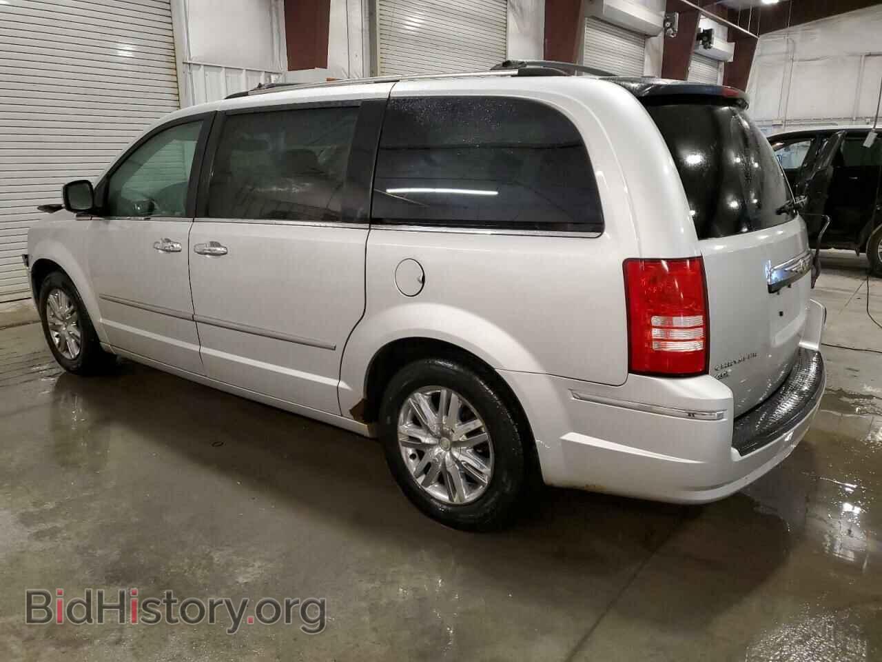 2010 CHRYSLER MINIVAN - VIN: 2A4RR6DX3AR129472 - Фото 2