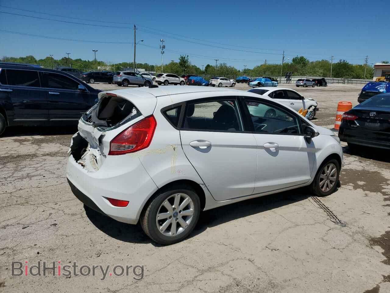 2013 FORD FIESTA - VIN: 3FADP4EJ2DM109834 - Фото 3