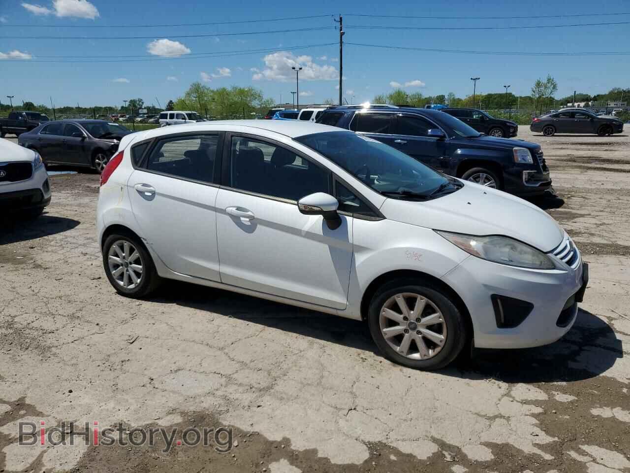 2013 FORD FIESTA - VIN: 3FADP4EJ2DM109834 - Фото 4