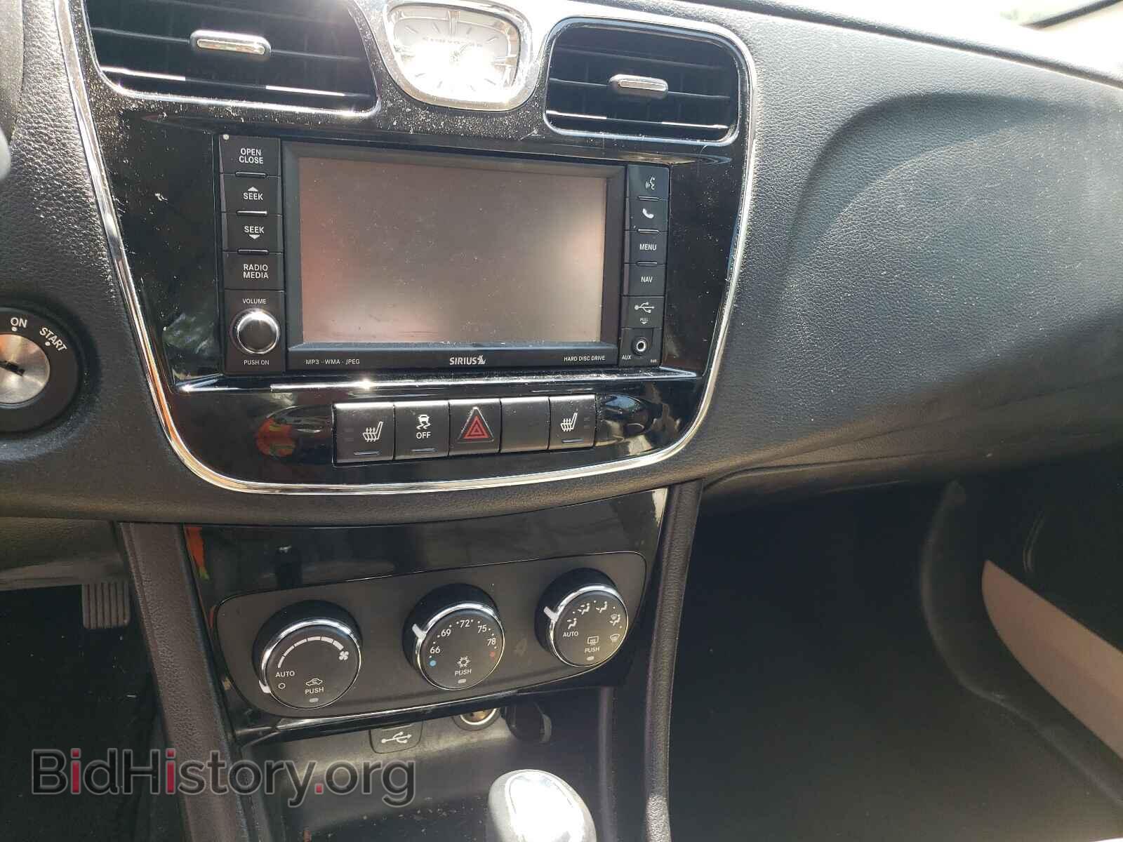 2011 CHRYSLER 200 - VIN: 1C3BC2FG4BN580797 - Фото 9