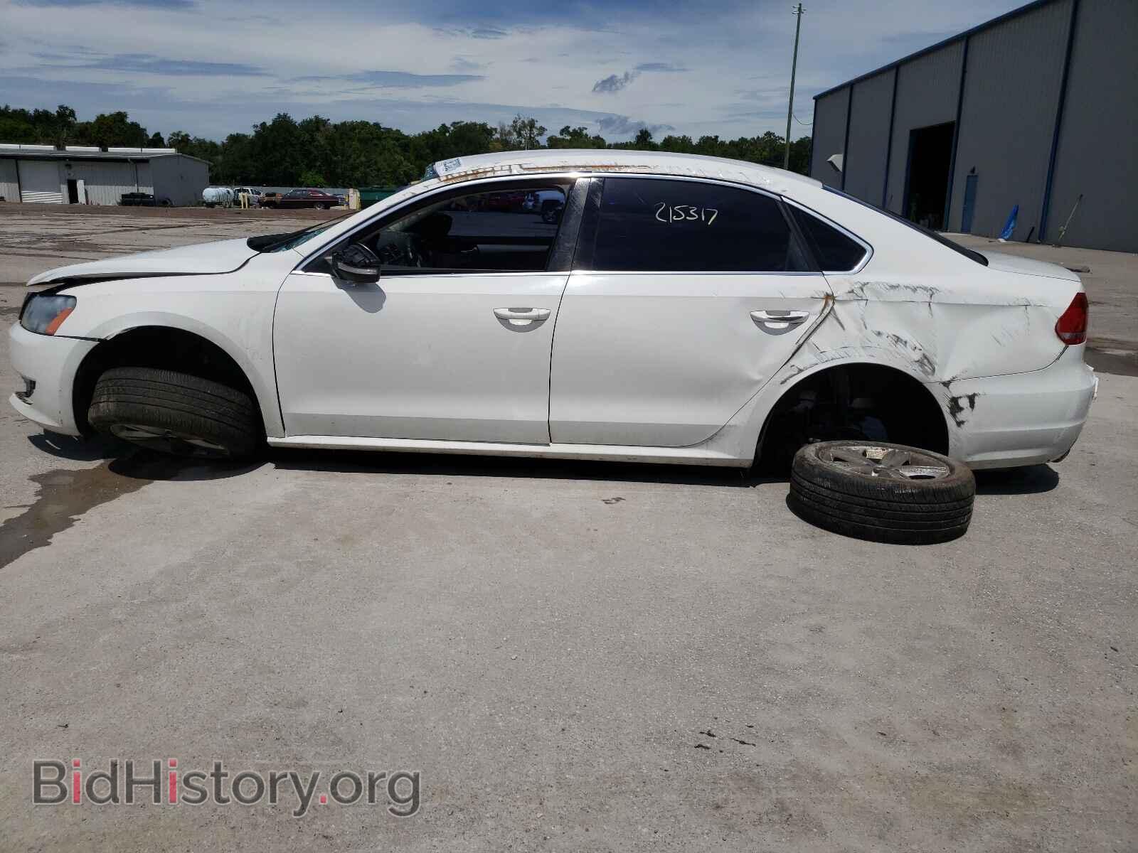 2013 VOLKSWAGEN PASSAT - VIN: 1VWBP7A33DC014451 - Фото 9
