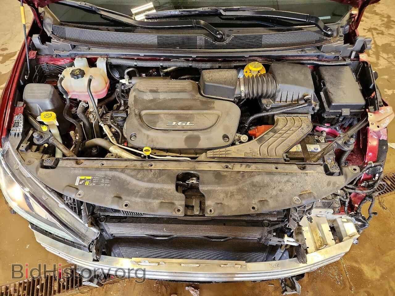 2017 CHRYSLER All Models - VIN: 2C4RC1BG9HR509441 - Фото 12