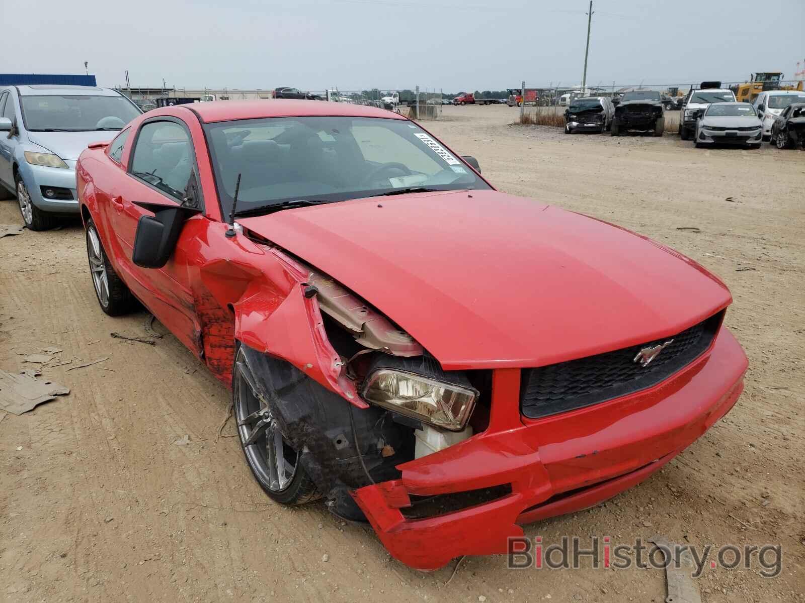 Photo 1ZVFT80N075298992 - FORD MUSTANG 2007