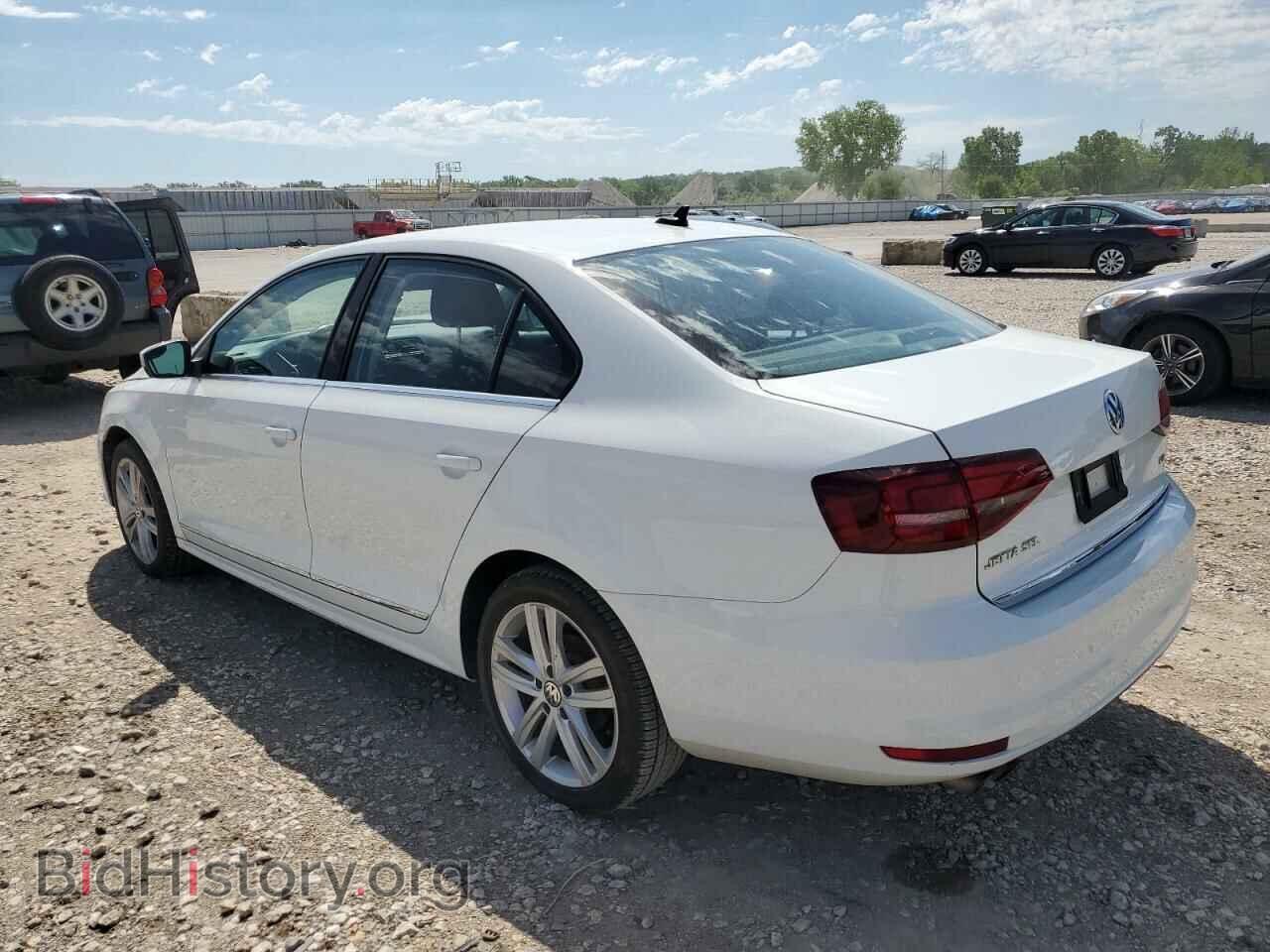 2017 VOLKSWAGEN JETTA - VIN: 3VWL17AJ4HM297192 - Фото 2