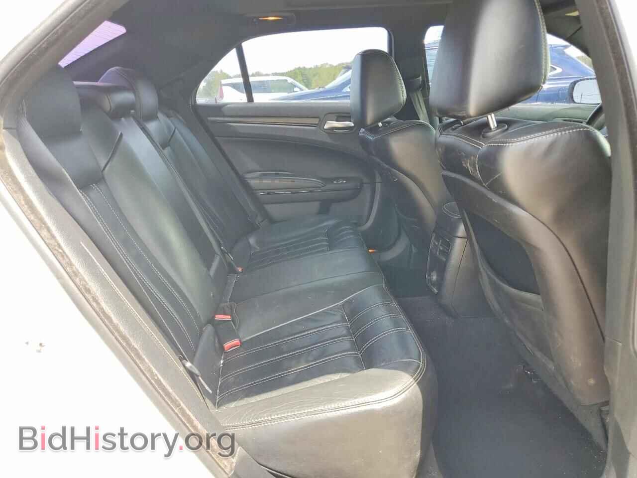 2014 CHRYSLER 300 - VIN: 2C3CCAGG2EH383752 - Фото 10
