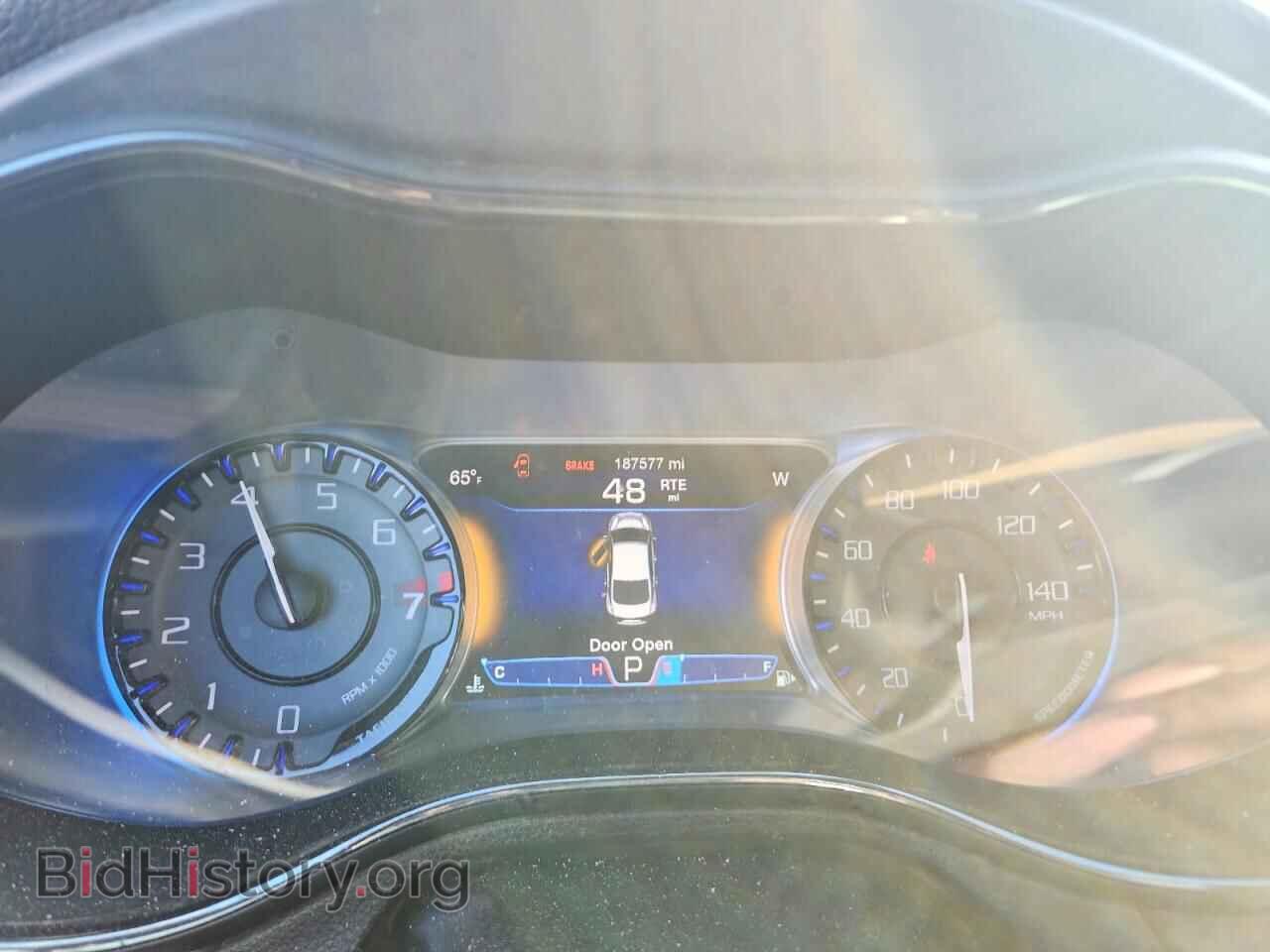 2015 CHRYSLER 200 - VIN: 1C3CCCBG7FN508062 - Фото 9