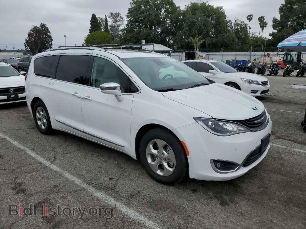 2018 CHRYSLER PACIFICA - VIN: 2C4RC1N72JR213212 - Фото 4