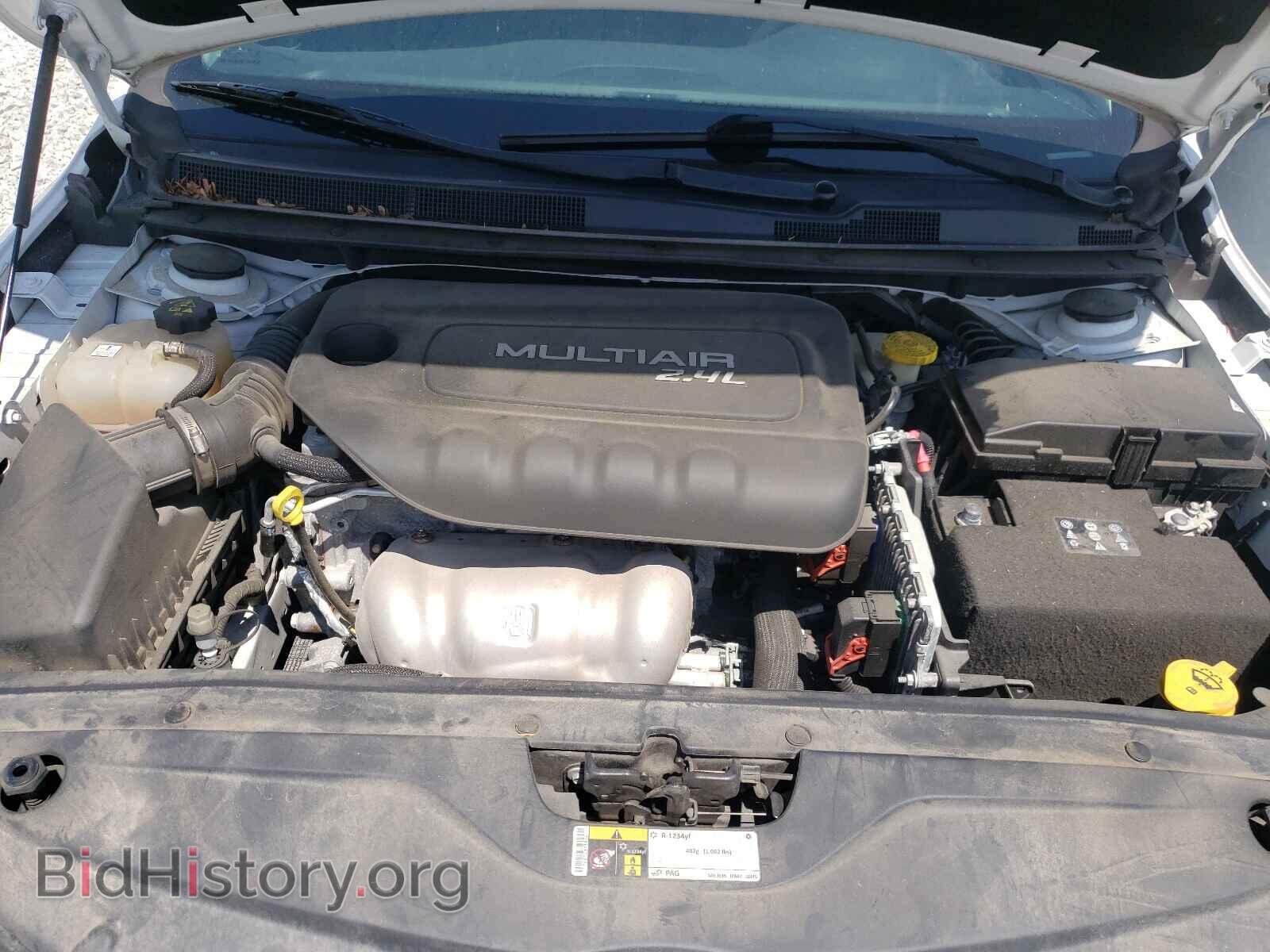 2016 CHRYSLER 200 - VIN: 1C3CCCAB1GN169774 - Фото 7