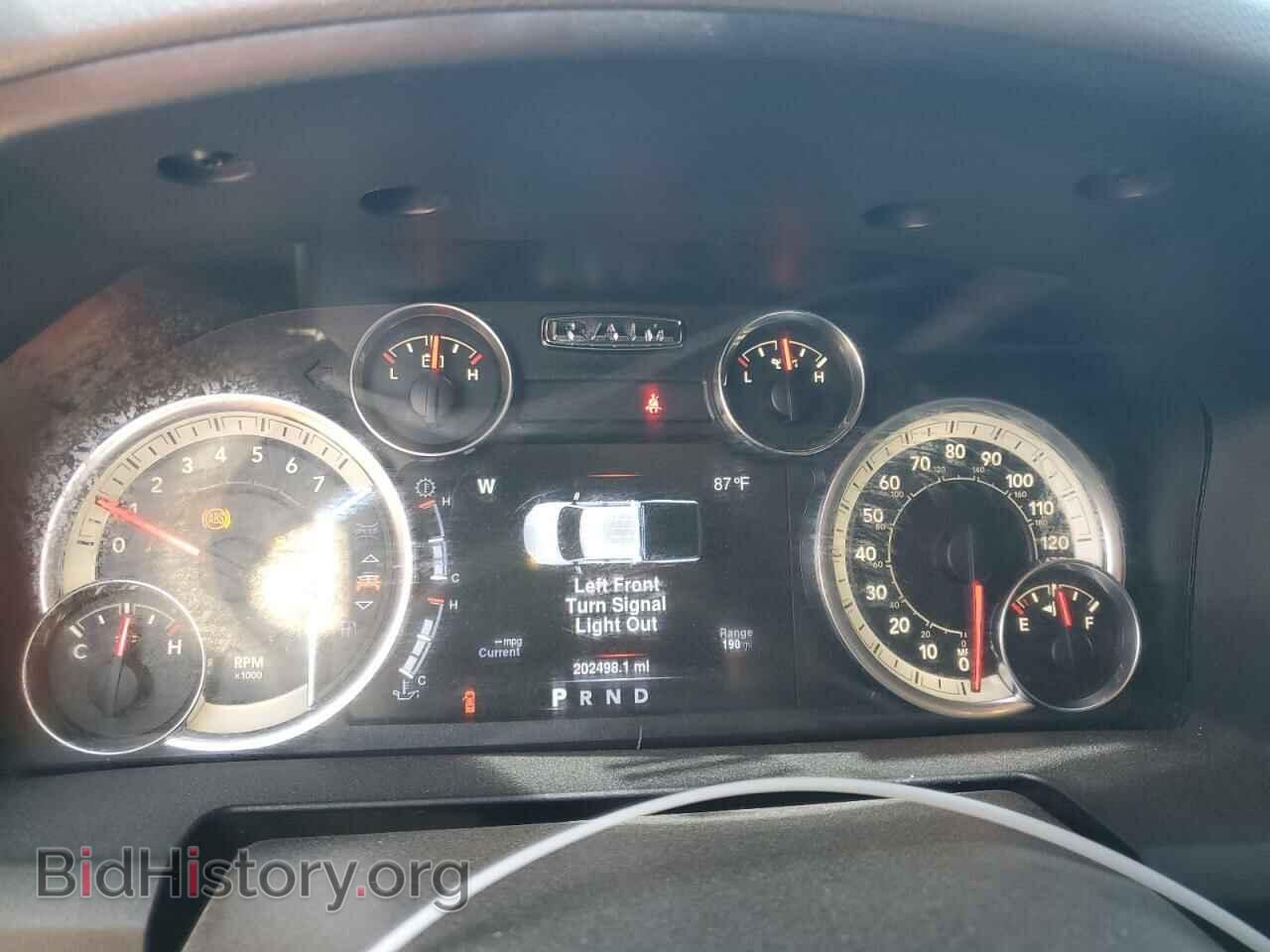 2016 RAM 1500 - VIN: 1C6RR7LT3GS272074 - Фото 9