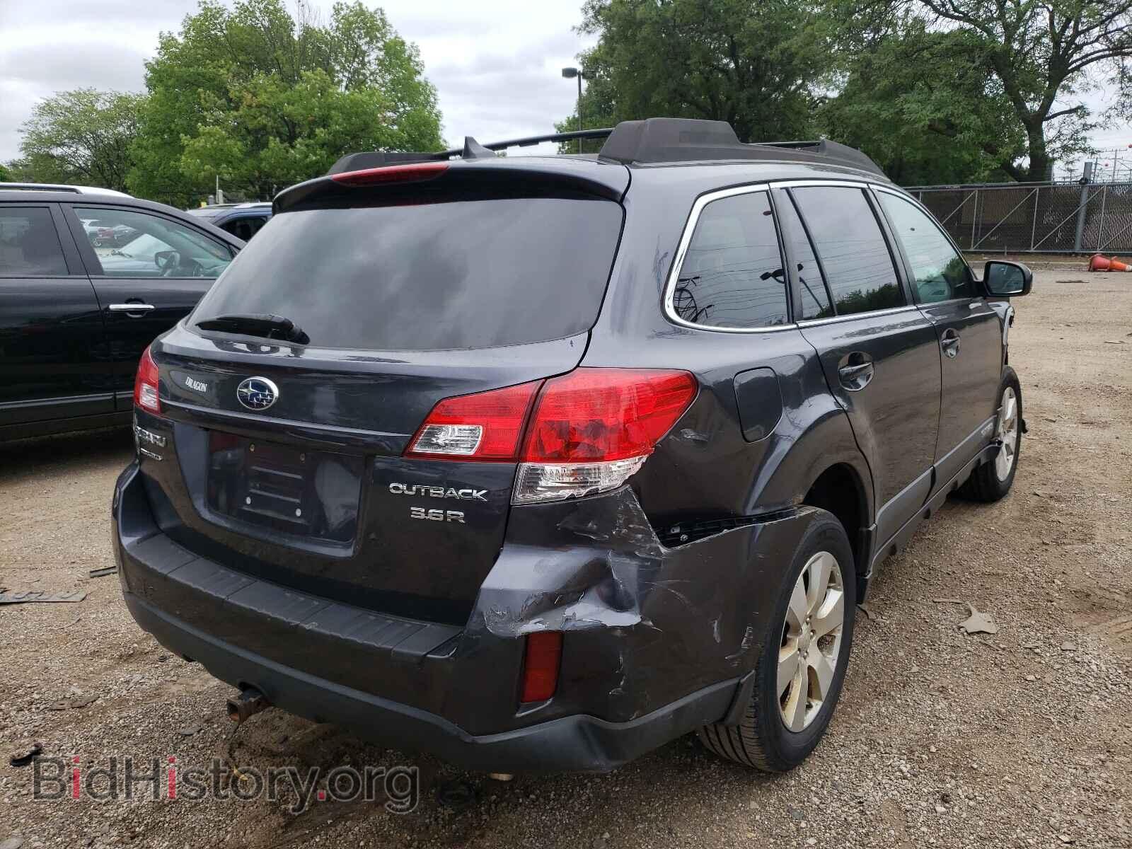2011 SUBARU OUTBACK - VIN: 4S4BREKC2B2400325 - Photo 4