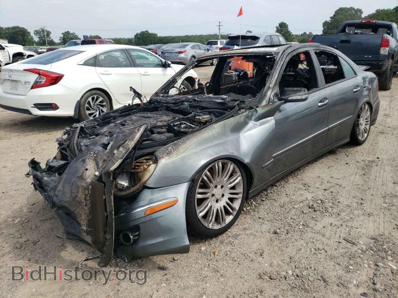 2008 MERCEDES-BENZ E-CLASS - VIN: WDBUF72X68B255625 - Фото 2