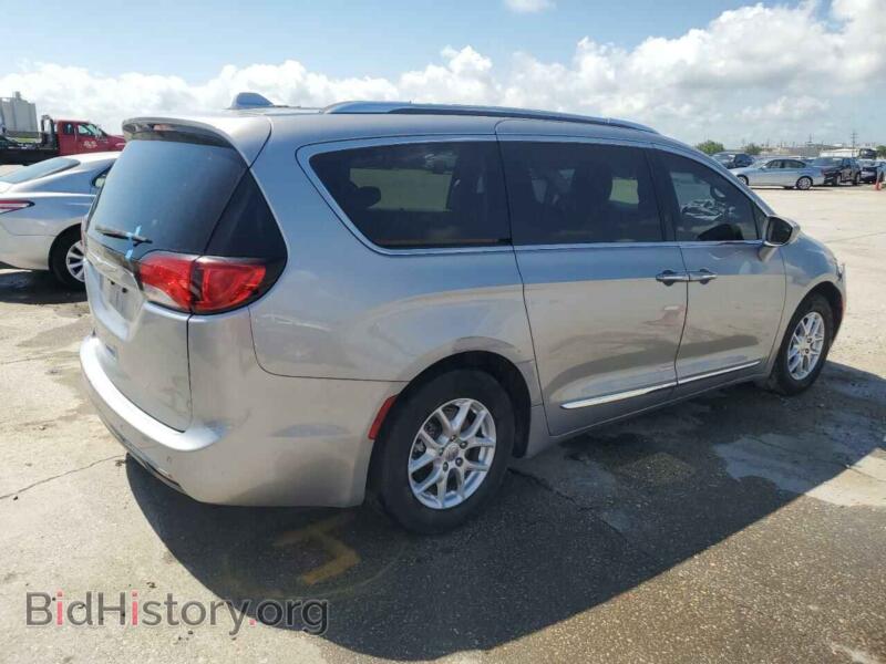 2020 Chrysler PACIFICA (VIN 2C4RC1BG8LR125109) — photo 3 of 13