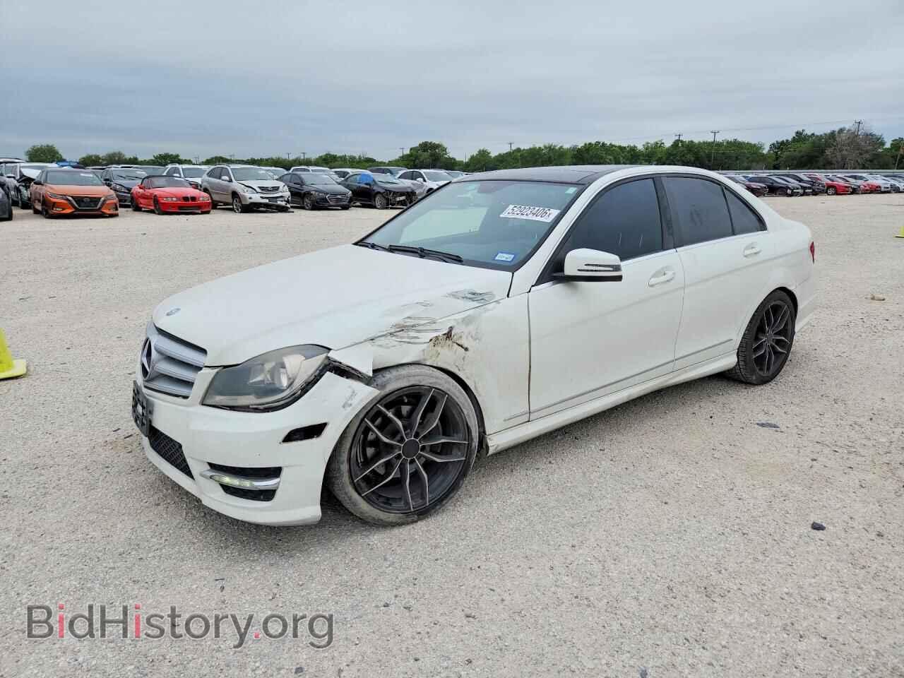 Фотография WDDGF8BB6CR209808 - MERCEDES-BENZ C-CLASS 2012