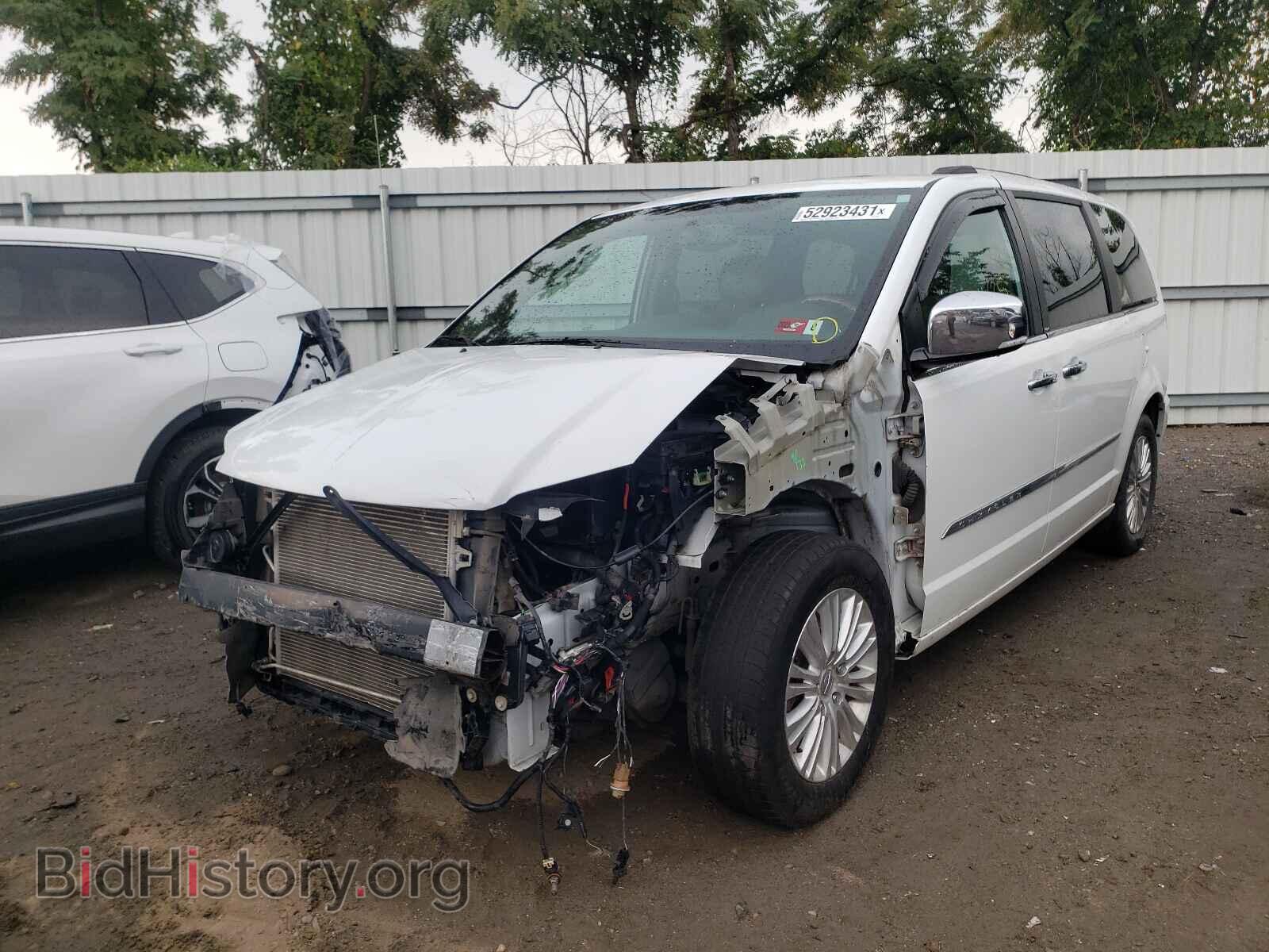 2014 CHRYSLER MINIVAN - VIN: 2C4RC1GG2ER225265 - Фото 2