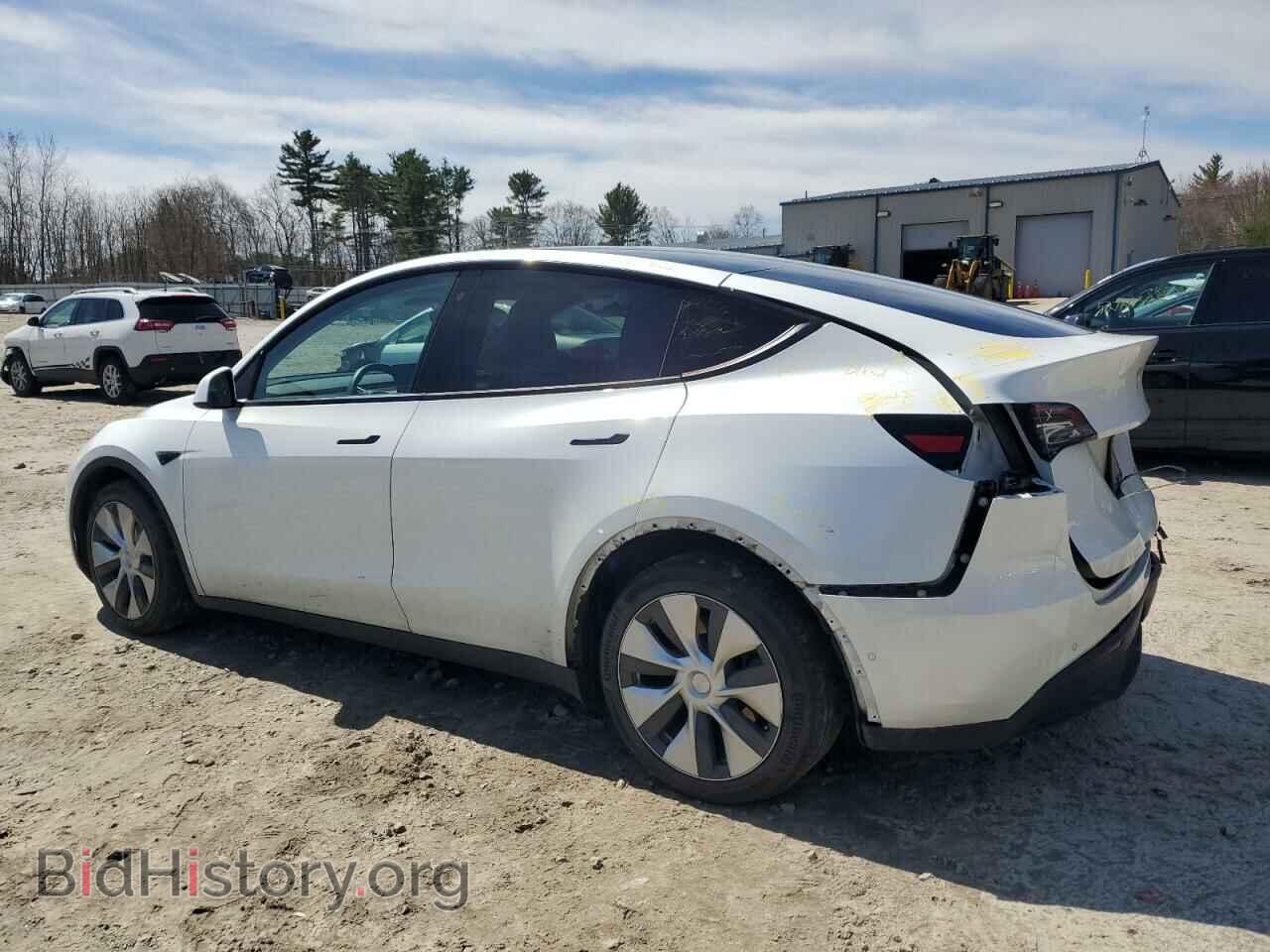 2020 TESLA MODEL Y - VIN: 5YJYGDEE1LF047196 - Photo 2