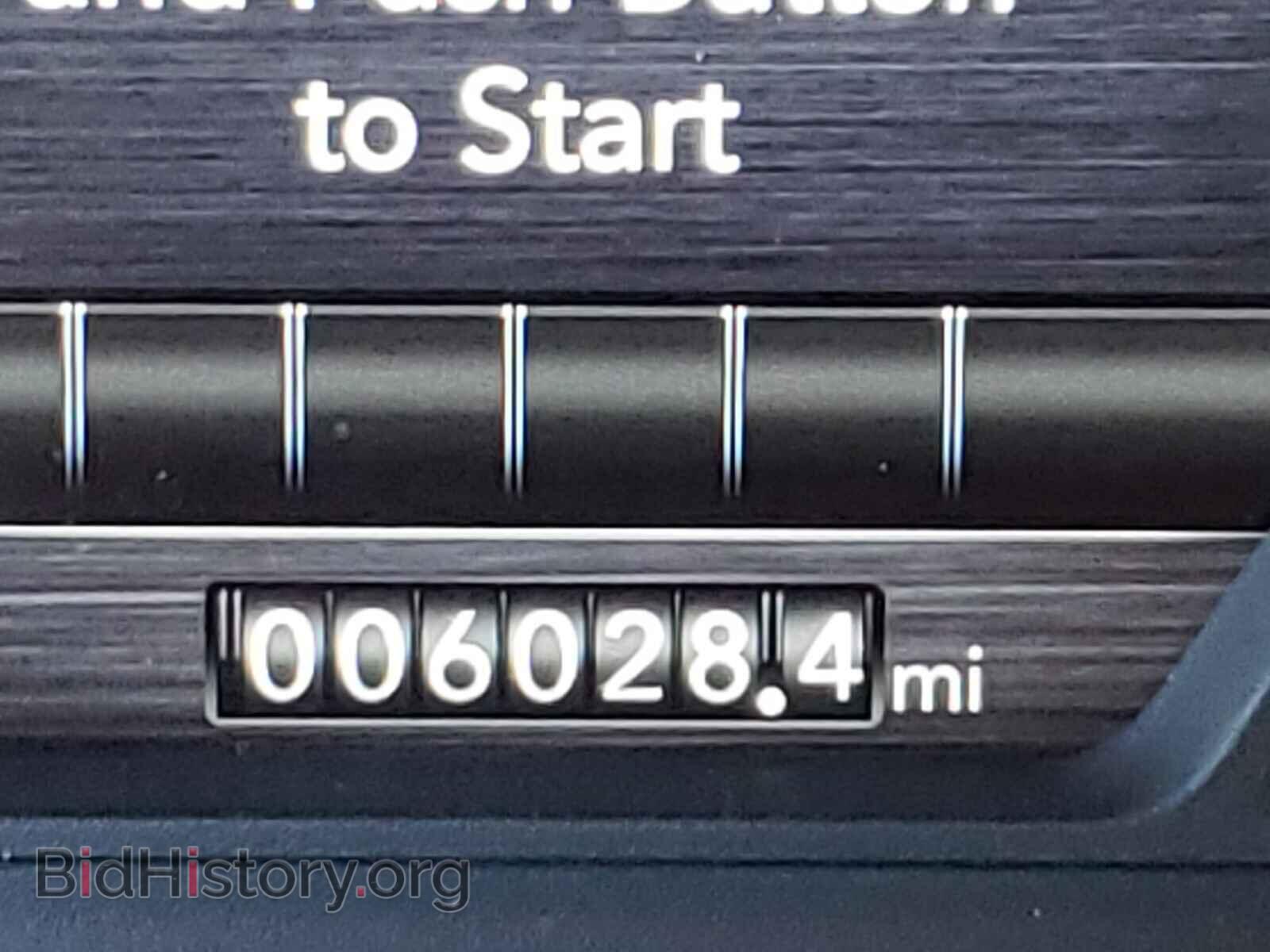 2021 RAM 1500 - VIN: 1C6SRFFT4MN564270 - Фото 8