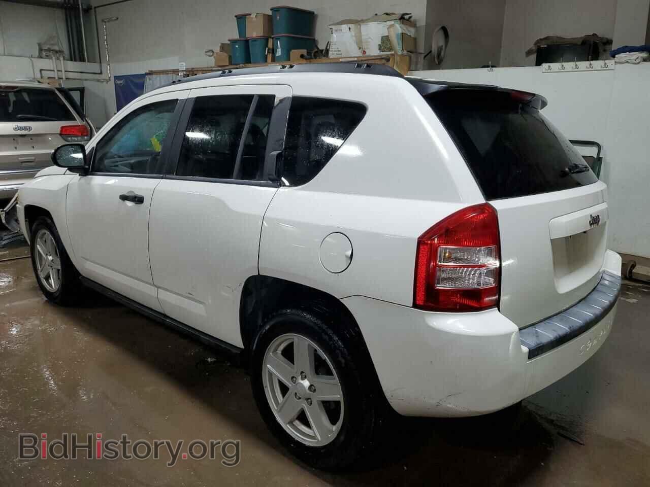 2007 JEEP COMPASS - VIN: 1J8FT47W87D414139 - Фото 2